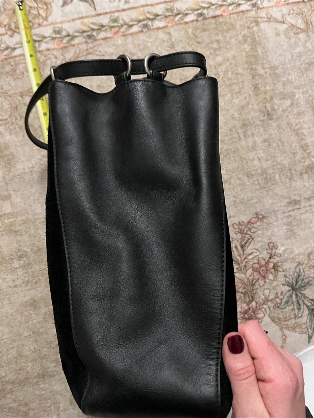 Michael Kors black leather and suade Women's Tote - Picture 9 of 11